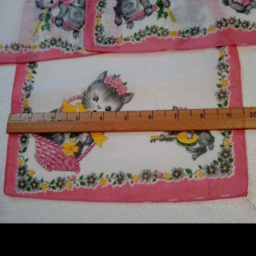 VTG NEW Never Used Crisp AnpromorphicPlayful Grey Kitty Pink White Hanky 50s/60s - Picture 10 of 12